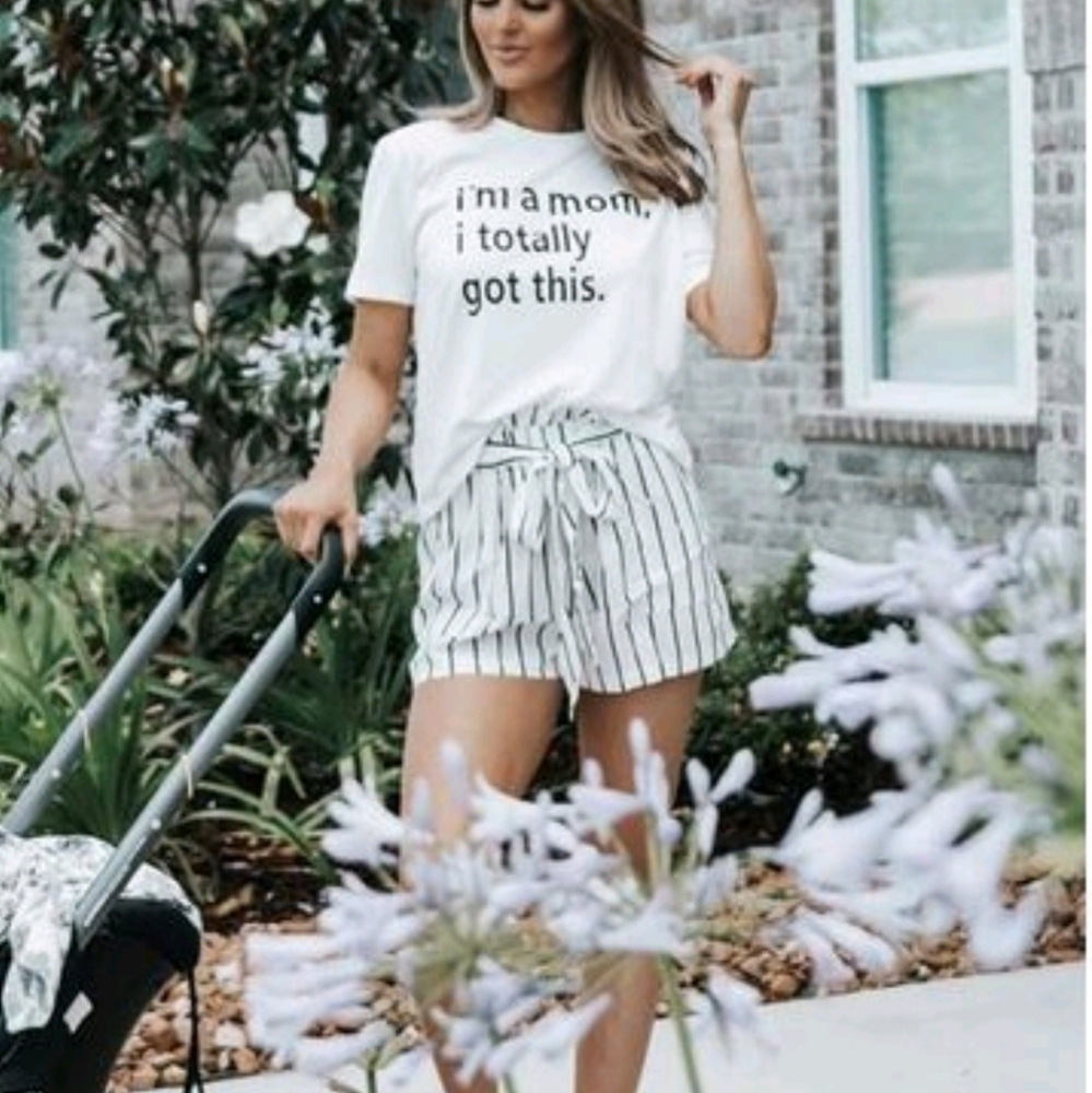 NWT Mossimo High Waist Paper Bag  White and Black Pinstripe Shorts XXL